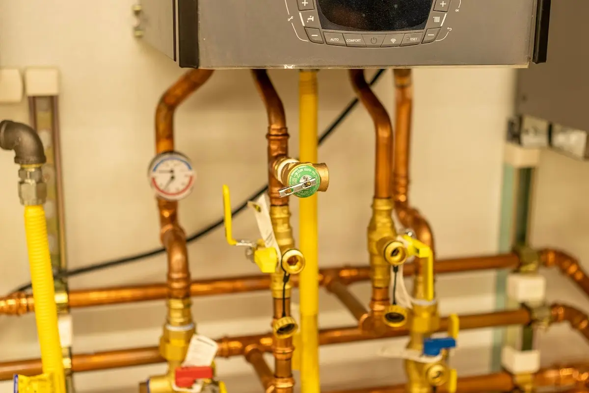 Licensed technician providing Pipe Repair for a homeowner in Mechanicsville